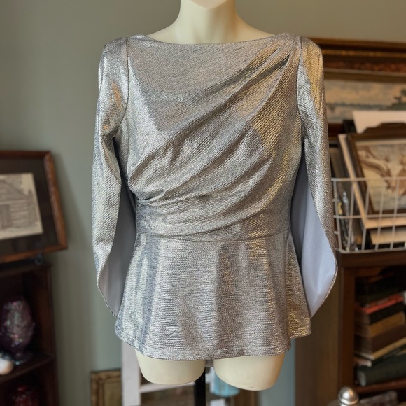 ADRIANNA PAPELL SILVER METALLIC COWL CAPE BLOUSE DRAPED BACK SIZE 4 ZIPPER BACK - Picture 1 of 16